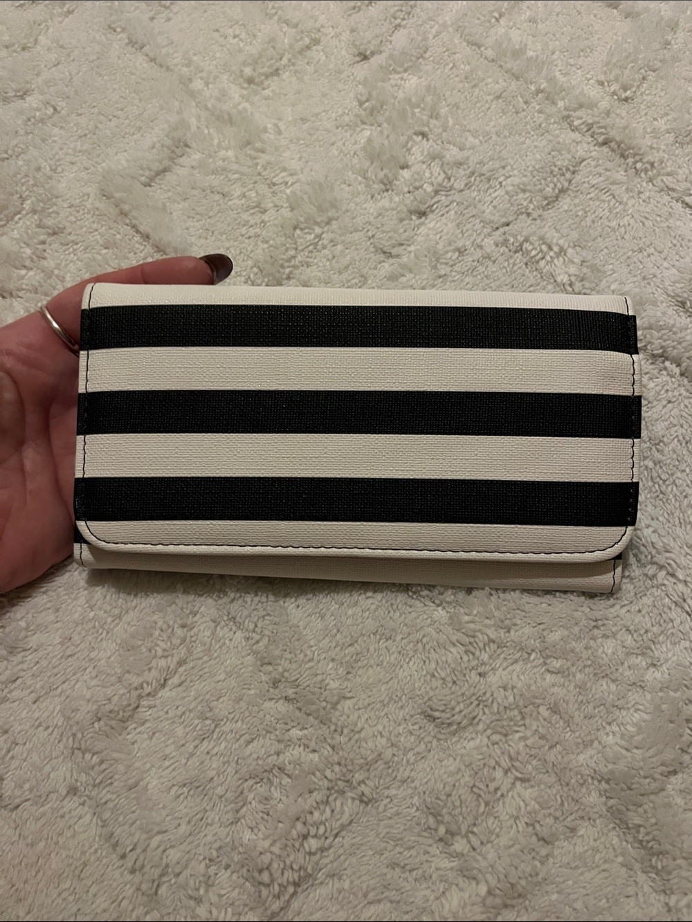 KUT from the Kloth wallet